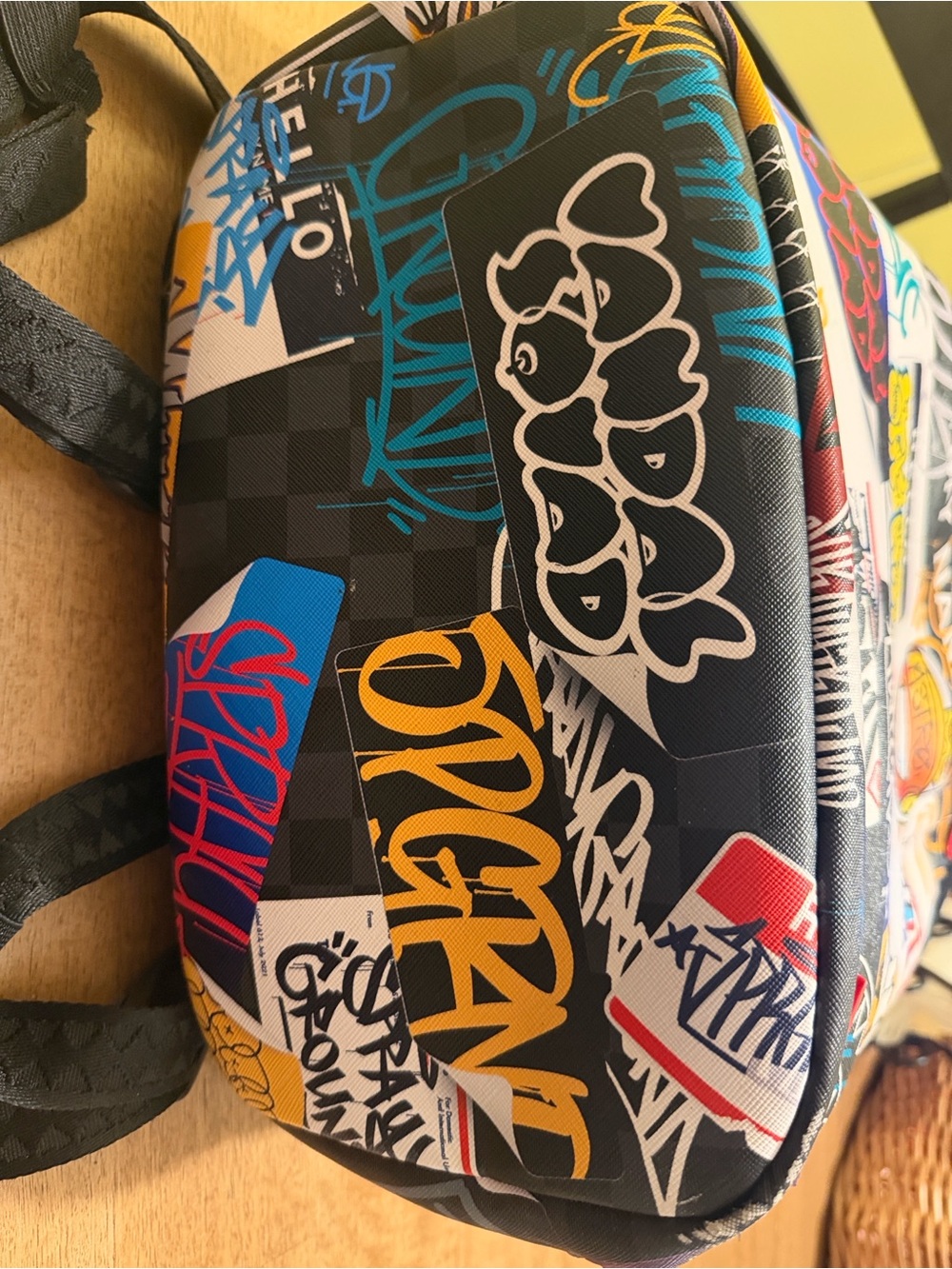 ❤️🔥 Sprayground Authentic Backpack - Picture 2 of 14